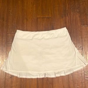 Lululemon, Pace Setter Skirt, size 10 tall, white